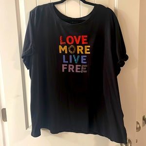Women’s T-shirt torrid size 3 “love more live free“